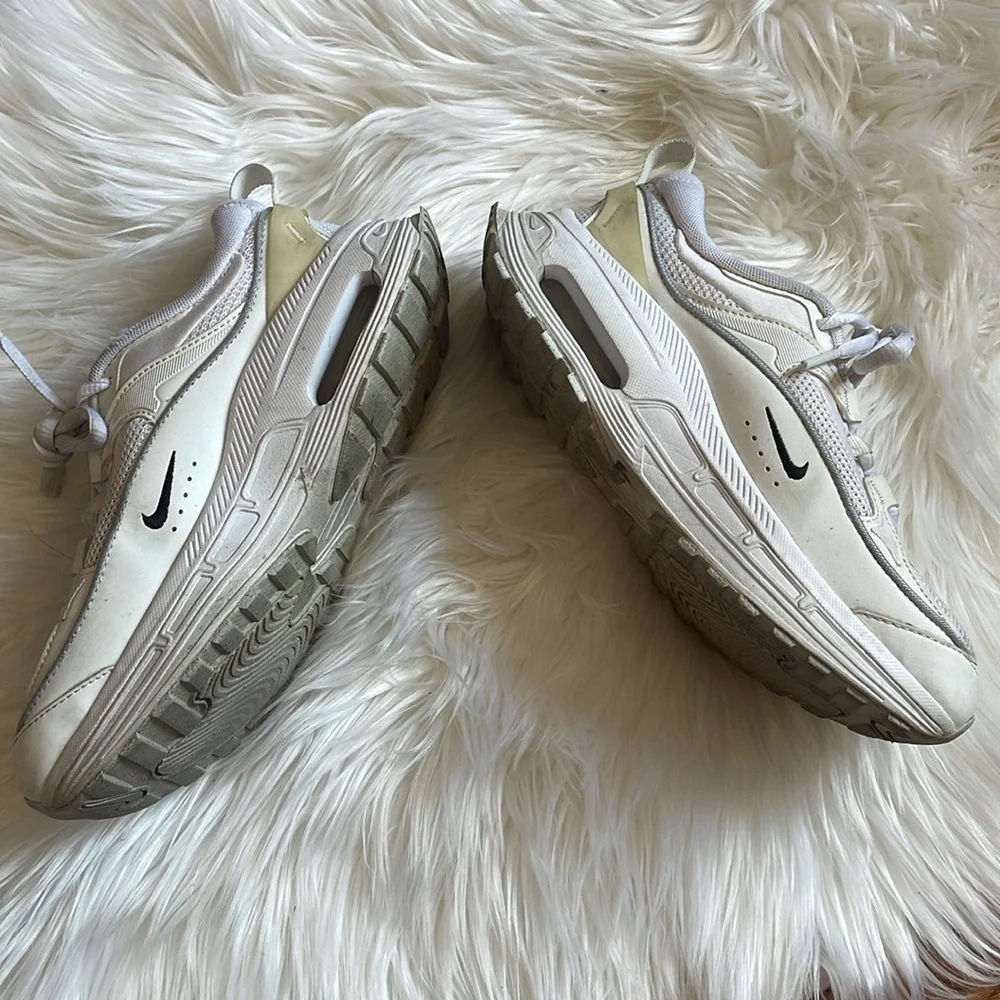 Nike Air